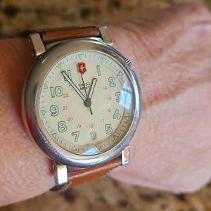 Vintage swiss army Victorinox mens delta field watch